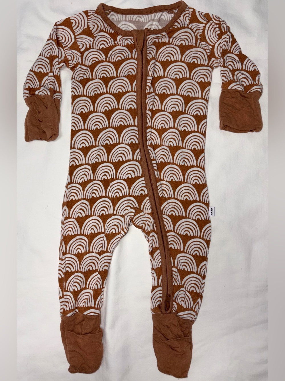 Little Sleepies Rust Rainbow Crescent Zippy Sz NB like new condition